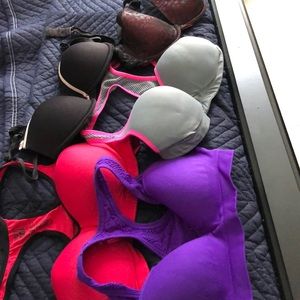 Lot of bras